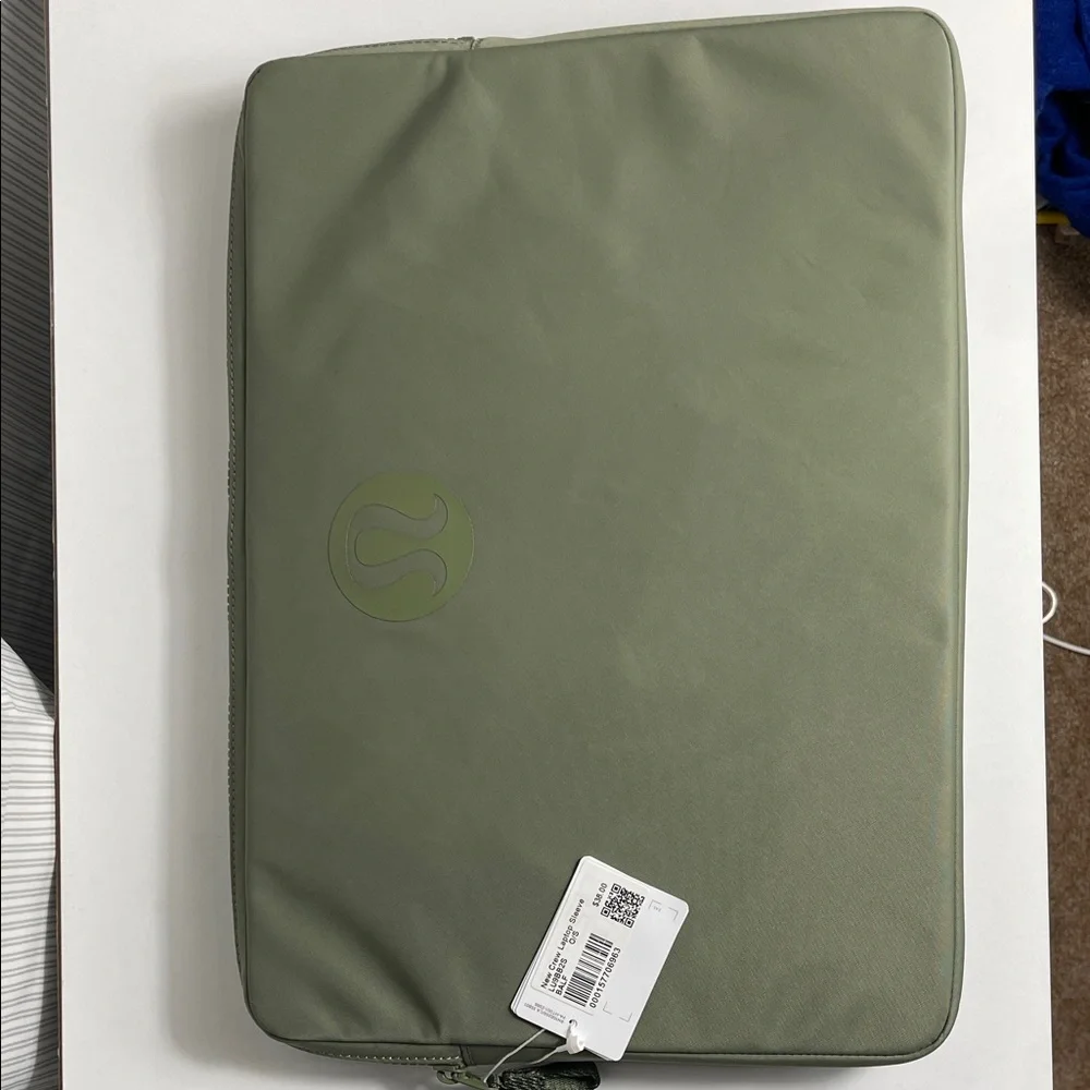 Lululemon Laptop Sleeve New Crew Bayleaf